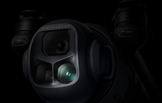 DJI Mavic 4 Pro Fly More Combo (DJI RC 2)