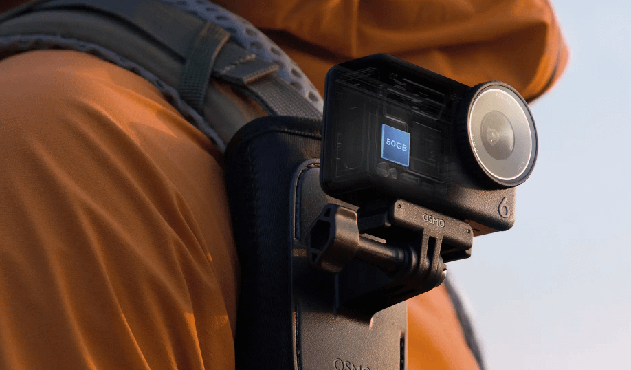 DJI Osmo Action 6 Adventure Combo