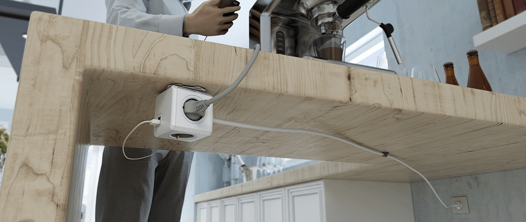 Allocacoc PowerCube Extended 1,5 m - red