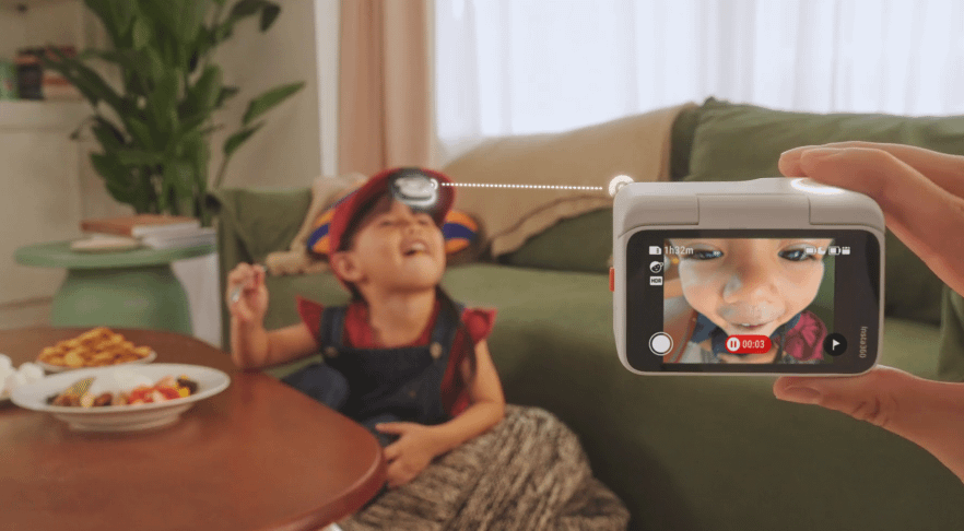 Insta360 GO Ultra Standard Bundle (Arctic White)