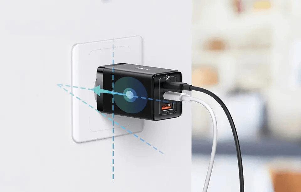 BASEUS GAN5 PRO 65W punjač