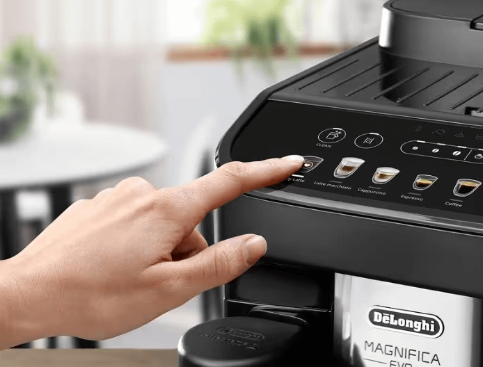 Delonghi MAGNIFICA Evo (Silver)
