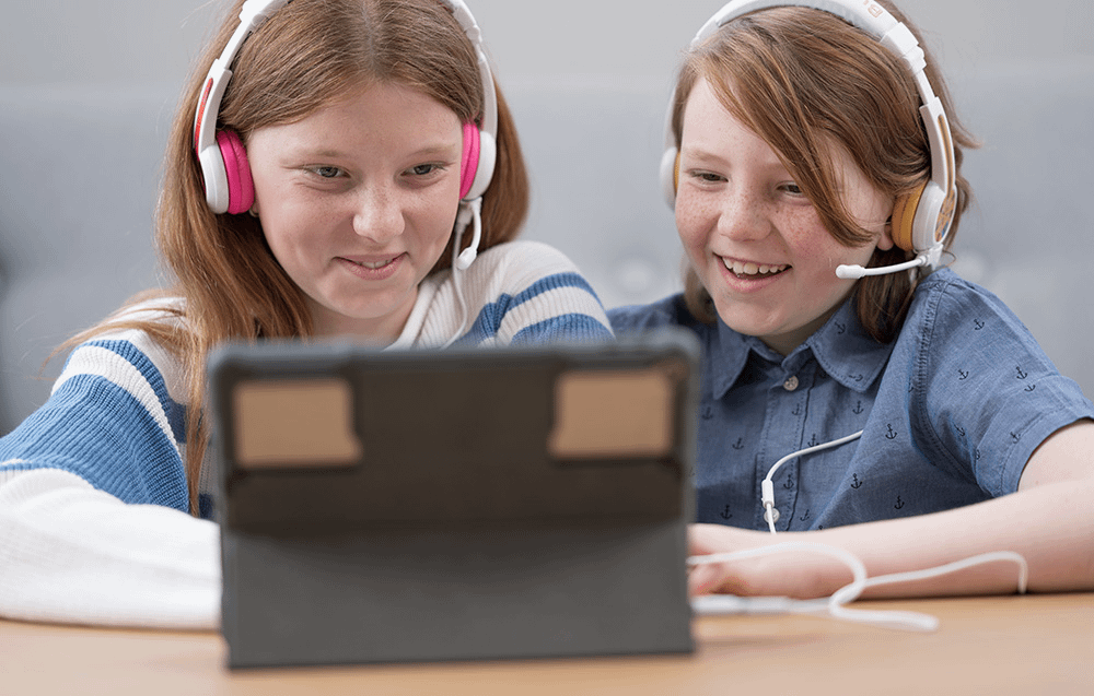 BuddyPhones School plus (roze)