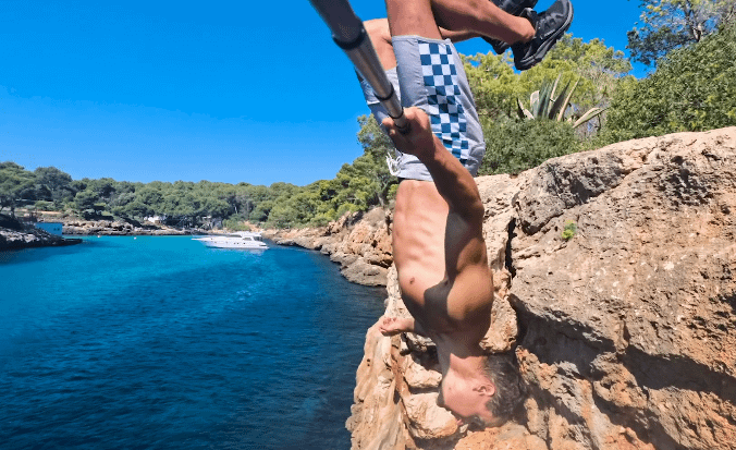 Insta360 Ace Pro 2 Standard Bundle