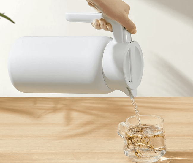 XIAOMI Insulated Kettle 1.8L kuvalo