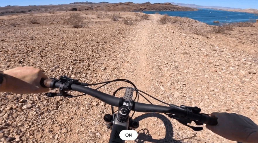 Insta360 GO Ultra Standard Bundle (Arctic White)