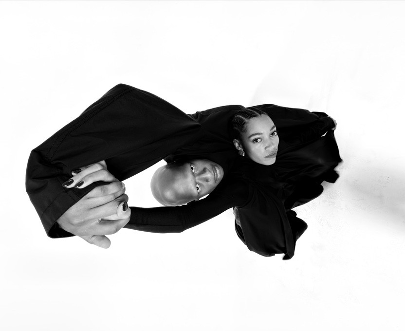 Apple iPhone 17 Pro 1TB Deep Blue smartphone