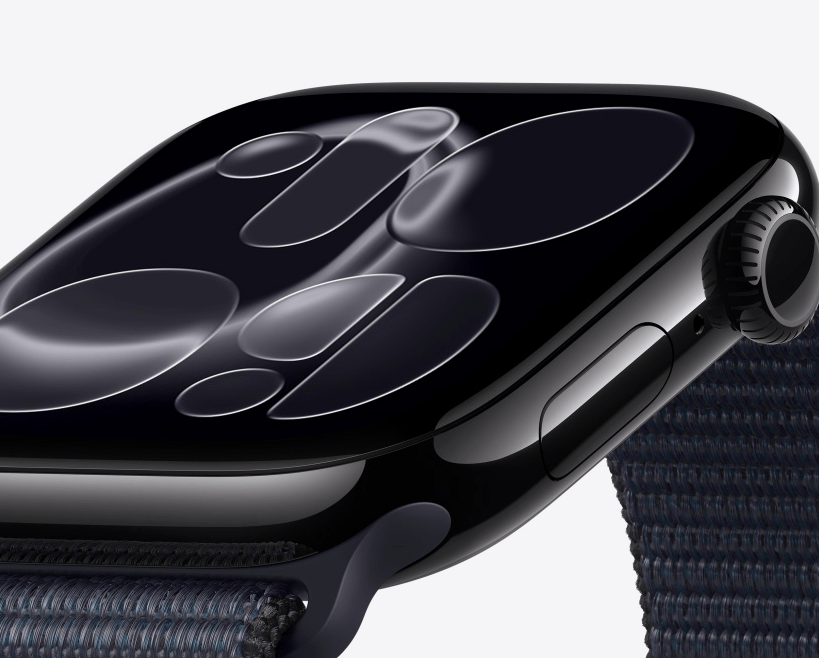 Apple Watch S11 GPS 42mm Black (Black Sport Band) - S / M