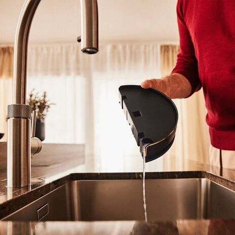 Braun CareStyle 9 IS 9090 Black parna stanica