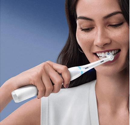 Oral B iO Series 7 (White Alabaster)
