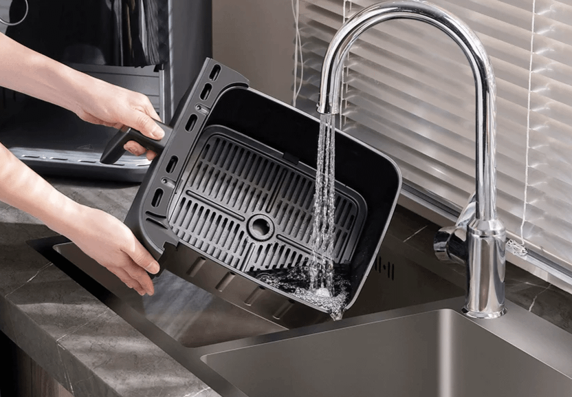 XIAOMI Dual Zone Air Fryer 10L + Redmi Buds 6 Active Blue slušalice