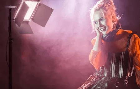 Neewer 660 PRO RGB 50W LED rasvjeta